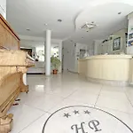 Hotel Pigalle