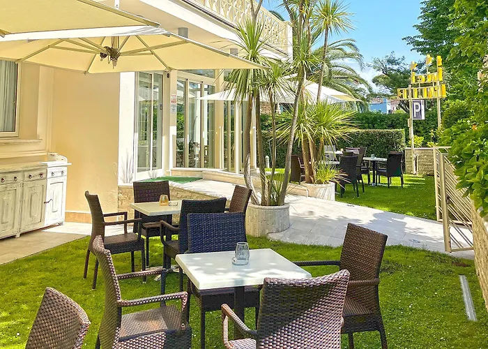 Pigalle 3* Forte dei Marmi