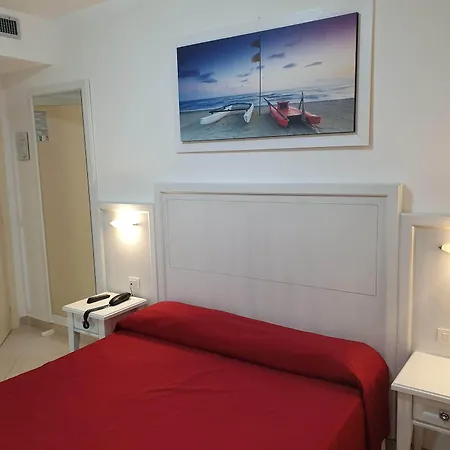Pigalle Hotel