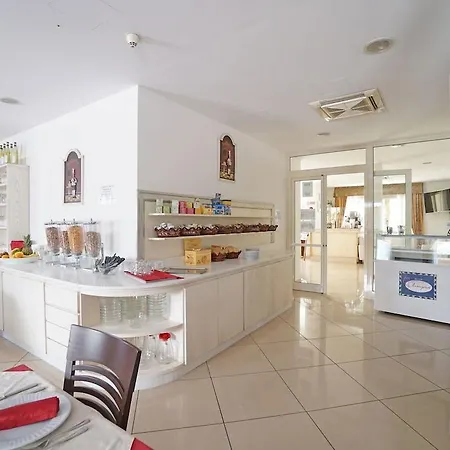 Pigalle 3* Forte dei Marmi